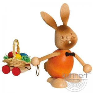 Hase Stupsi mit Eierwagen